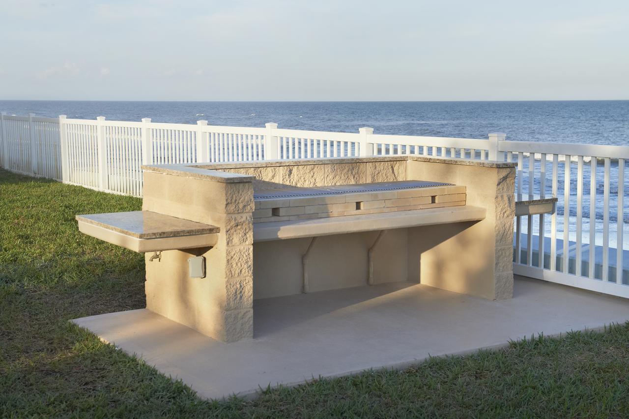 Paradise Beach Club - Ground Floor & Townhouses Satellite Beach Exterior foto
